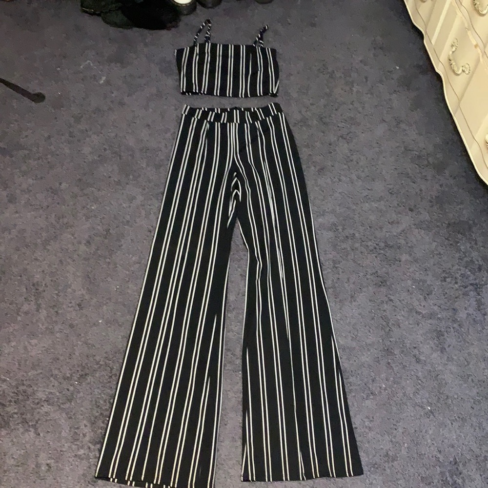 Two piece pant set